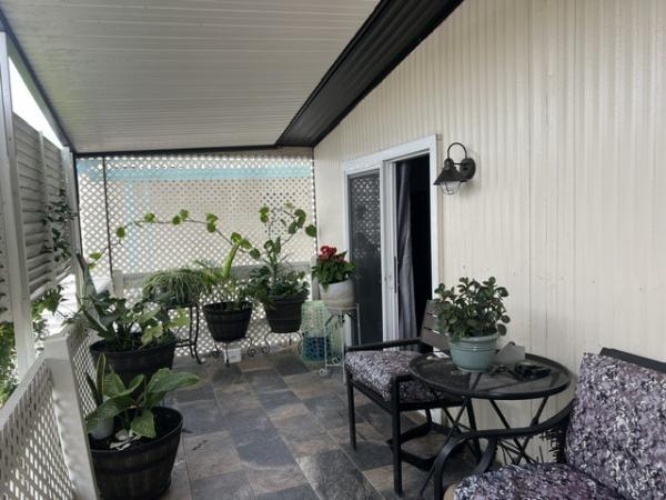 1975 Fuqua Parkway Mobile Home