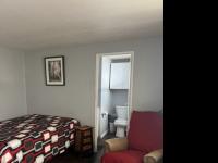 1975 Fuqua Parkway Mobile Home