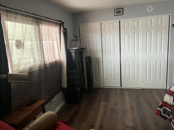 1975 Fuqua Parkway Mobile Home