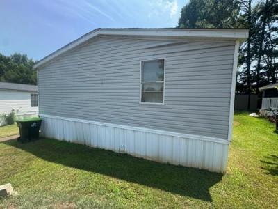 Photo 4 of 13 of home located at 3779 Grant Rd Lot 86 Ellenwood, GA 30294