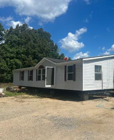 Mobile Home at 1111 Florida Ave SW, Denham Springs, LA 70726