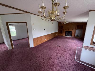 Photo 5 of 18 of home located at 1111 Florida Ave SW, Denham Springs, LA 70726