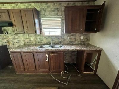 Photo 5 of 12 of home located at 80118 Us Highway 231 Guntersville, AL 35976