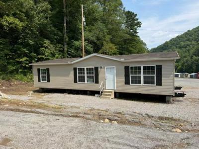 Mobile Home at 2399 U.s. 23 Pikeville, KY 41501