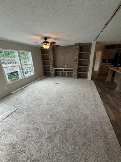 Photo 2 of 16 of home located at 2399 U.s. 23 Pikeville, KY 41501