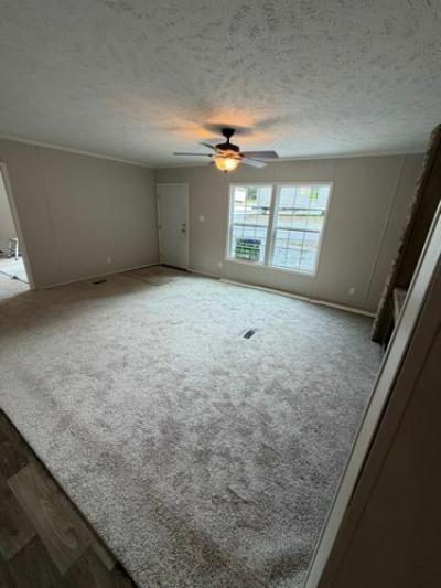Photo 3 of 16 of home located at 2399 U.s. 23 Pikeville, KY 41501