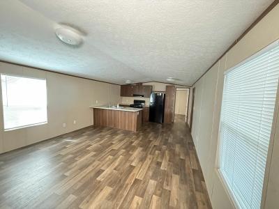 Photo 2 of 11 of home located at 1306 Edgewood Dr Richmond, TX 77406