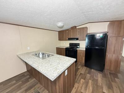 Photo 4 of 11 of home located at 1306 Edgewood Dr Richmond, TX 77406