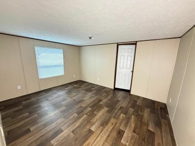 Photo 5 of 11 of home located at 1306 Edgewood Dr Richmond, TX 77406