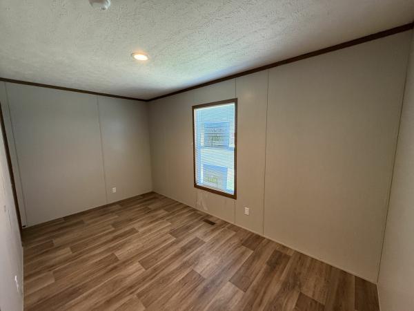 2023 MIYO 35MYO16562AH23 Manufactured Home