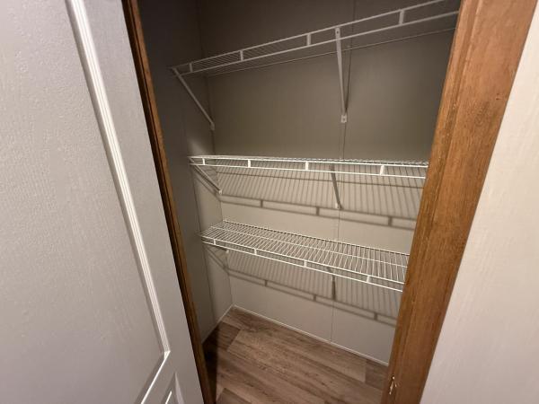 2023 MIYO 35MYO16562AH23 Manufactured Home