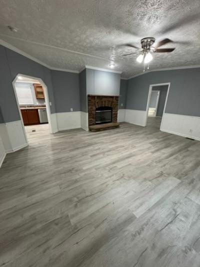 Photo 3 of 21 of home located at 1985 Andrews Rd Murphy, NC 28906