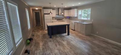 Photo 2 of 14 of home located at 559 Sandy Ford Rd Mount Holly, NC 28120