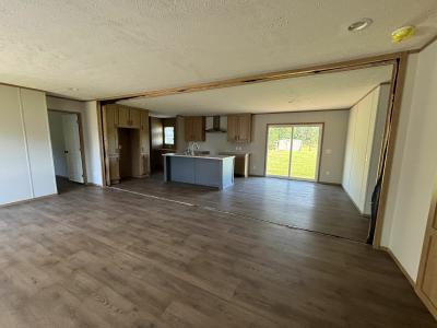 Photo 3 of 16 of home located at 43780 Old Robinson Rd Bay Minette, AL 36507