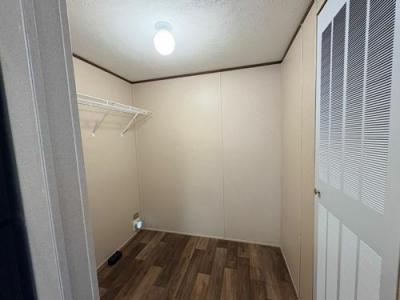 Photo 5 of 13 of home located at 4703 Kathy Dr Lot 40 Temple, TX 76502