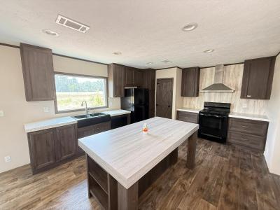 Photo 3 of 13 of home located at 1236 Long Leaf Pine Huffman, TX 77336