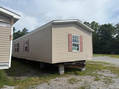 Mobile Home at 15405 Lee Hwy Bristol, VA 24202