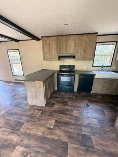 Photo 5 of 24 of home located at 1101 Mitchell Lane Crystal Springs, MS 39059