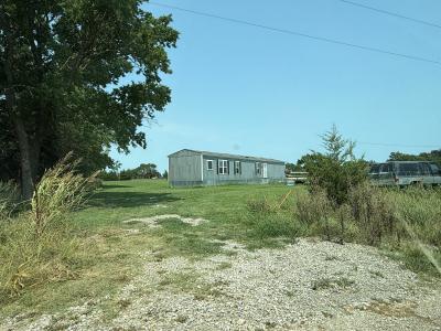 Photo 3 of 15 of home located at 2476 Rock Fall River, KS 67047