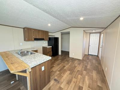 Photo 4 of 13 of home located at 242 Oak Crest Dr Manvel, TX 77578