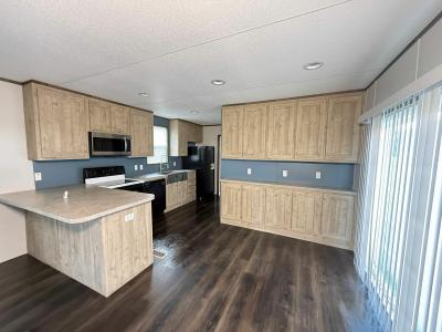 Photo 5 of 13 of home located at 21338 Interstate 10 Vidor, TX 77662