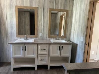 Photo 5 of 7 of home located at 31888 Hwy 75 Oneonta, AL 35121