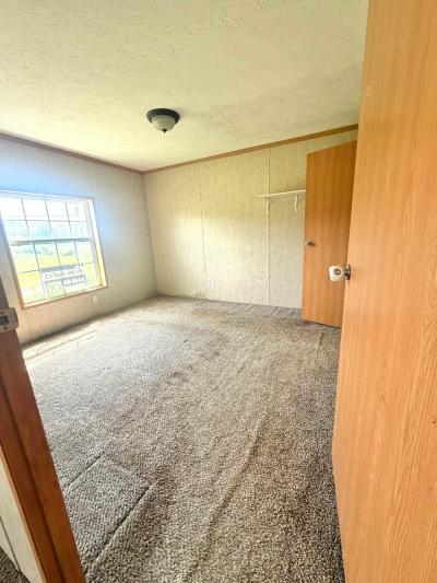 Photo 3 of 9 of home located at 8986 State Route 775 Patriot, OH 45658