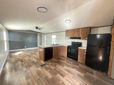 Photo 2 of 12 of home located at 3300 Spencer Hwy Trl M4 Pasadena, TX 77504