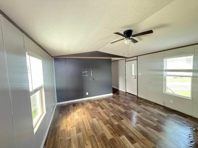 Photo 3 of 12 of home located at 3300 Spencer Hwy Trl M4 Pasadena, TX 77504