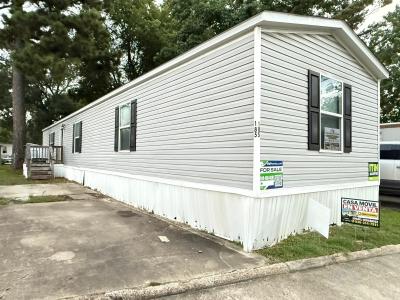 Mobile Home at 8903 C E King Pkwy Trlr 185 Houston, TX 77044