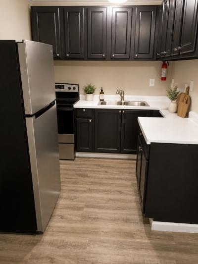 Mobile Home at 777 E. Yerby St. , Lot 24 Marshall, MO 65340