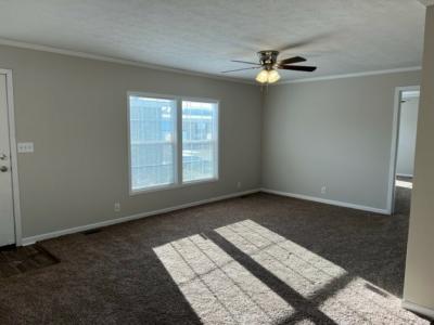 Photo 2 of 17 of home located at 335 Park Meadow Drive Batavia, OH 45103