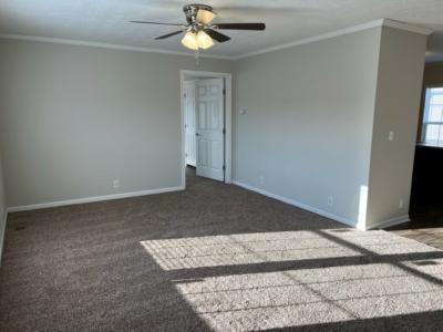 Photo 3 of 17 of home located at 335 Park Meadow Drive Batavia, OH 45103