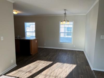 Photo 4 of 17 of home located at 335 Park Meadow Drive Batavia, OH 45103