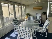 1993 Fleetwood Manufactured Home
