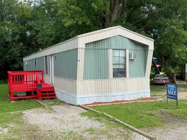 1980  Mobile Home For Sale