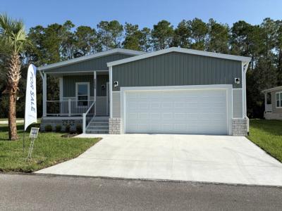 Photo 3 of 5 of home located at 34633 Robins Song Road Zephyrhills, FL 33541