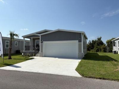 Photo 2 of 15 of home located at 34652 Ballyhoo Drive Zephyrhills, FL 33541
