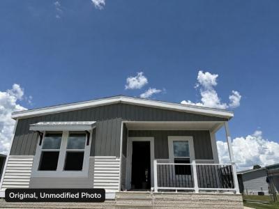 Photo 2 of 10 of home located at 34863 Silver King Drive Zephyrhills, FL 33541
