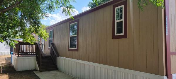 Photo 1 of 2 of home located at 4938 Lunar Dr #218 Kirby, TX 78219