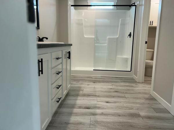 2025 Champion WS3256H32025 Mobile Home