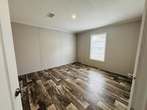 2022 Champion IN2856A Mobile Home