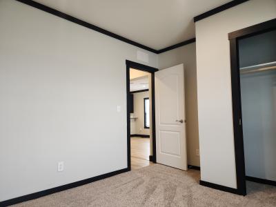 Photo 3 of 12 of home located at 10918 E Xavier St Conroe, TX 77303