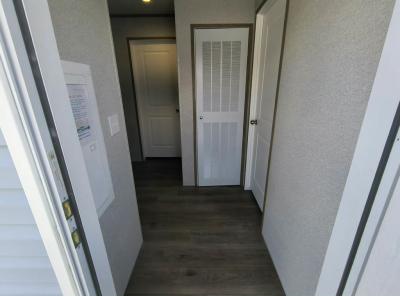 Photo 4 of 23 of home located at 21 Rose Lane Mount Dora, FL 32757