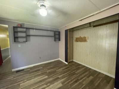 Photo 5 of 20 of home located at 13043 Lemon Avenue Grand Island, FL 32735
