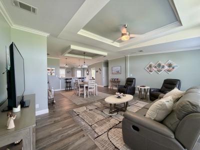 Photo 3 of 24 of home located at 3928 Scramble Drive Ruskin, FL 33570