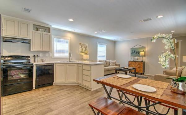 2023 American Homestar of Lancaster, LLC Oak Creek Mobile Home