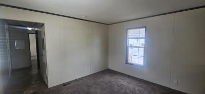 Photo 5 of 8 of home located at 818 Cour Marie Warren, MI 48091