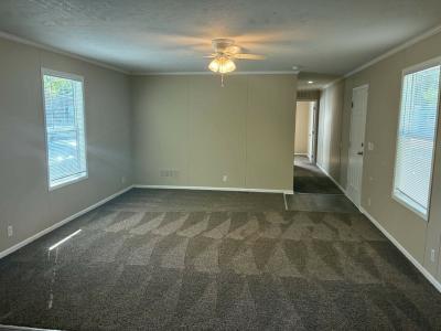 Photo 2 of 7 of home located at 9937 Julie Drive Site #126 Ypsilanti, MI 48197