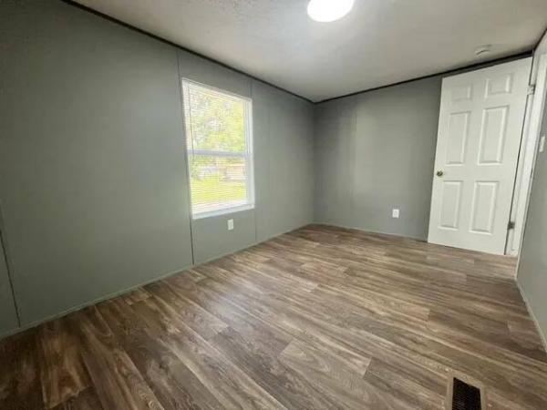 2022 47TRS16763AH22S  Home